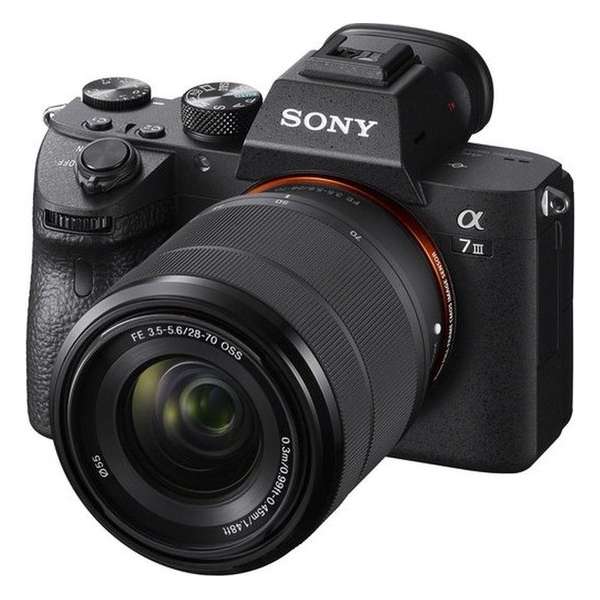 Sony A7 Mark III Body + 28-70mm - Zwart