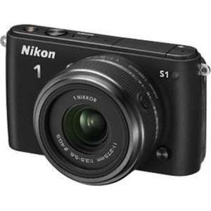 Nikon 1 S1 + 1 NIKKOR VR 11-27.5mm - Systeemcamera - Zwart