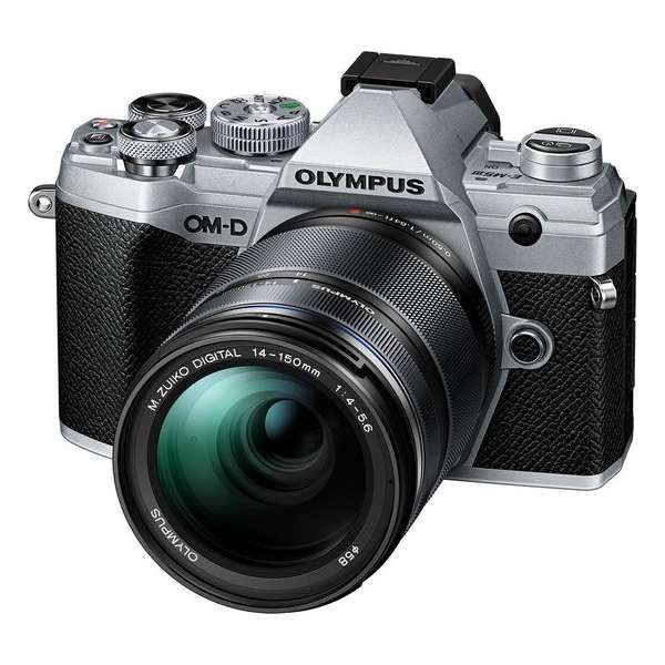 Olympus OM-D E-M5 III - Zilver + 14-150mm